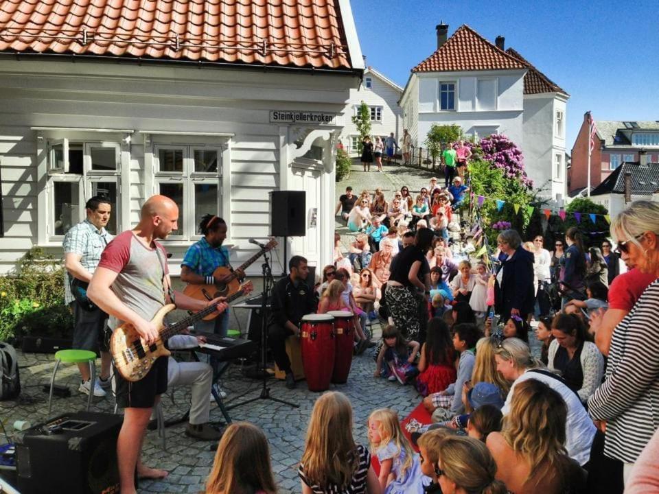 Ferienhaus Dinbnb Homes I 200m To Bryggen I Make Memories With Friends And Family! Bergen